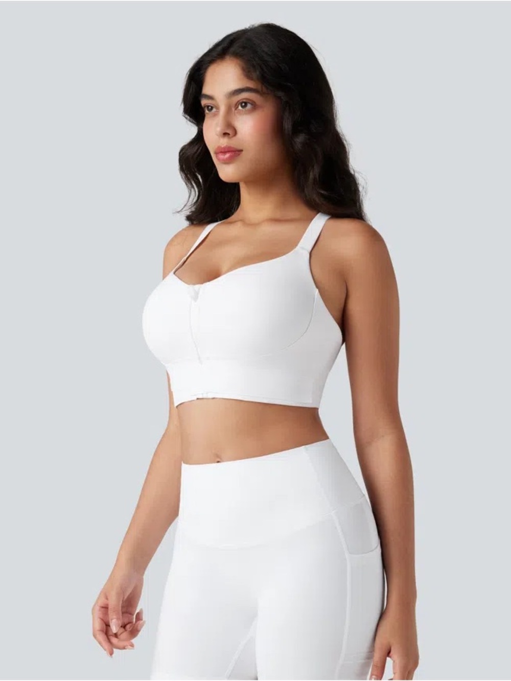 NWT Halara Medium Support Push Up Zipper Adjustable Buckle